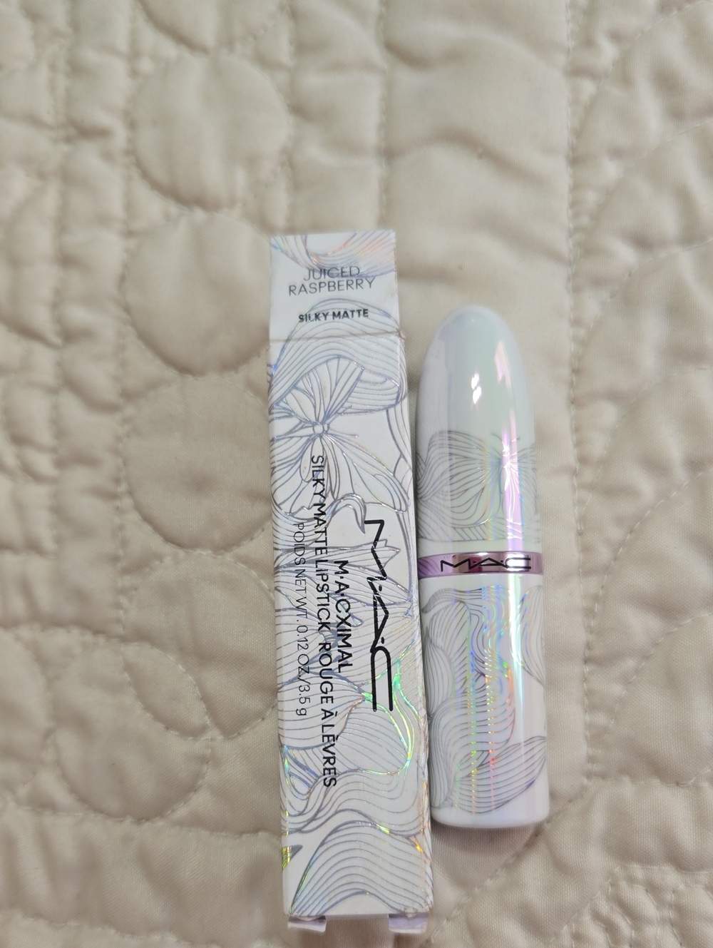 MAC Cosmetics Juiced Raspberry Silky Matte Lipstick in Iridescent White Case - Picture 1 of 9